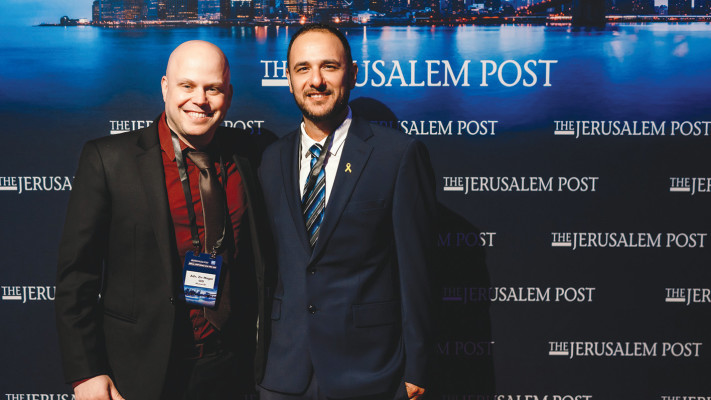 עוד זיו מגור מנכ''ל ארגון אלומות אור, עמר גבעתי מנכ''ל ארגון סאסא סטון (צילום:  מרק ישראל סלם, גיא סידי)