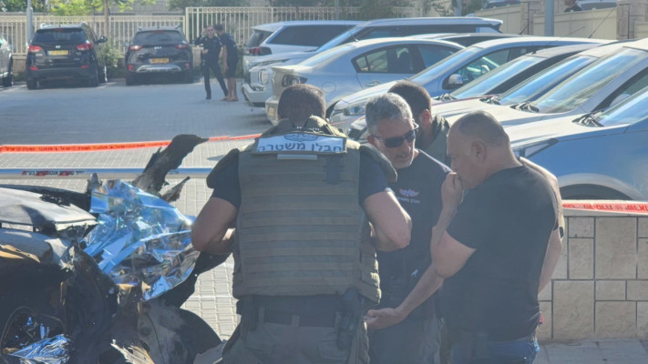 המשטרה במקום הפיצוץ באשקלון