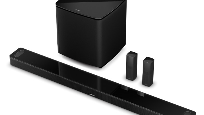 BOSE SMART ULTRA SOUNDBAR מקרן קול סאבוופר וזוג רמקולי סראונד ב 8990שח במקום 9990שח
