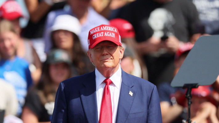 דונלד טראמפ