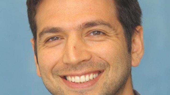 אורי עפרוני