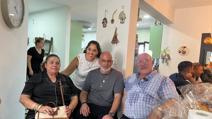 שלומי זיו בביתו באלקוש