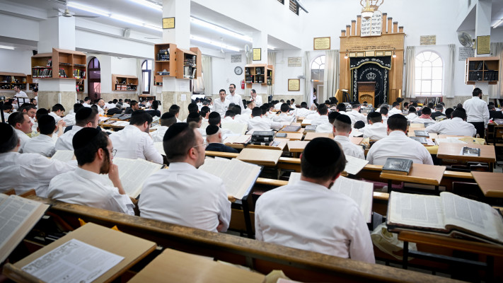 ישיבה בירושלים (צילום: אריה לייב אברמס פלאש 90)