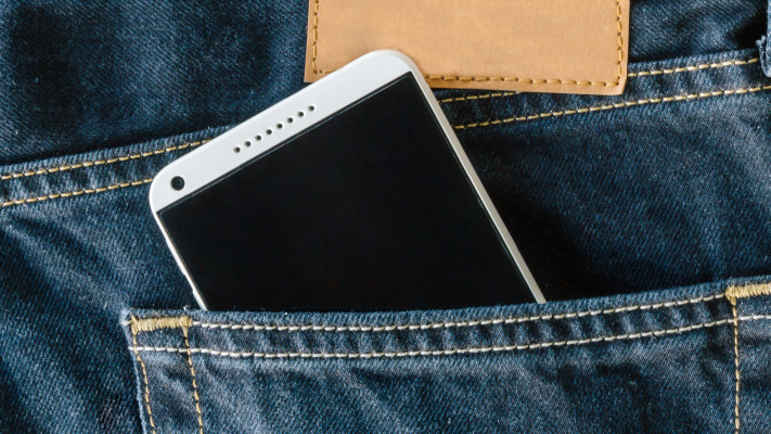 המכשיר התפוצץ בכיס