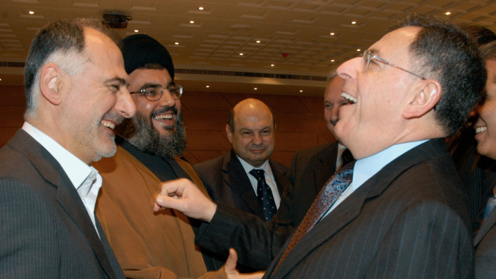 סניורה עם נסראללה ב2006