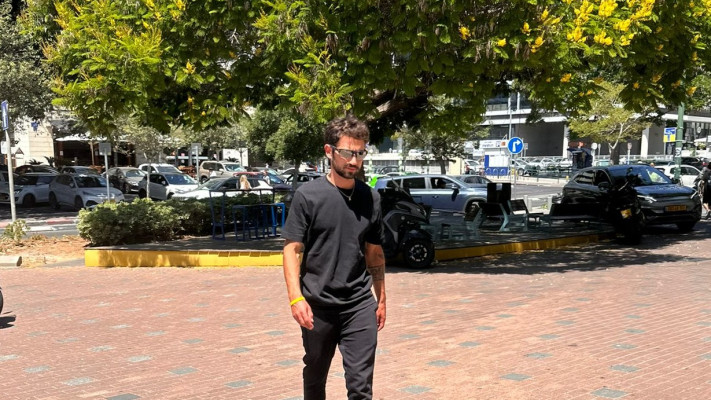 עידן גלפר ביום לאחר ההדחה (צילום: יחצ)