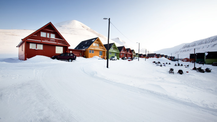 לונגיירבין, עיר הבירה של הארכיפלג סבאלברד שבאוקיינוס הארקטי