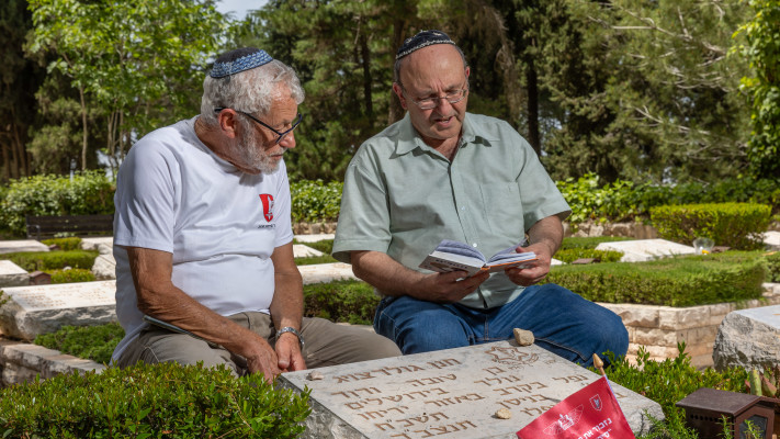 אלדד גולדצוויג ומרדכי מלאכי (צילום: יוסי אלוני, רפרודוקציה)