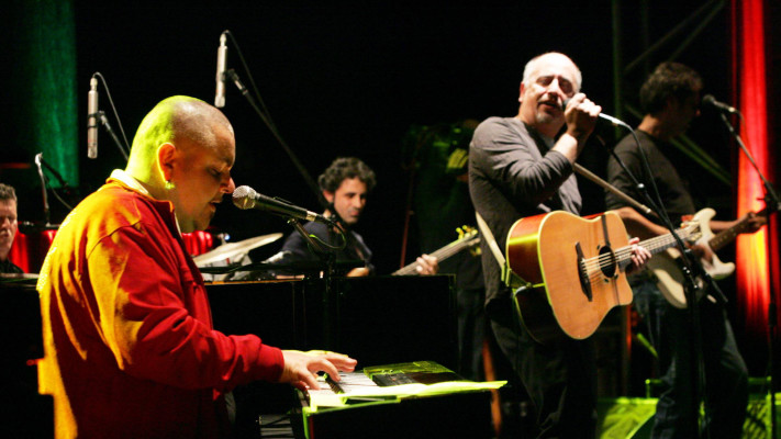 החברים של נטאשה חוגגים 35 שנה. צילום ארכיון 2008