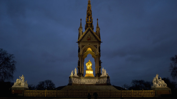 גני קנסינגטון המפורסמים בלונדון