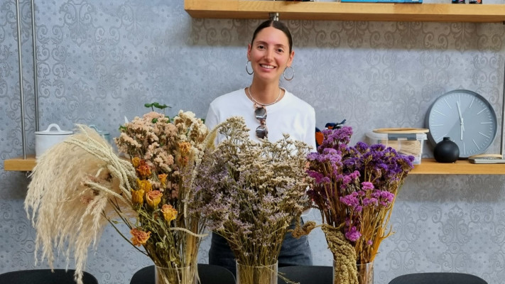 מעיין, סדנת פרחים