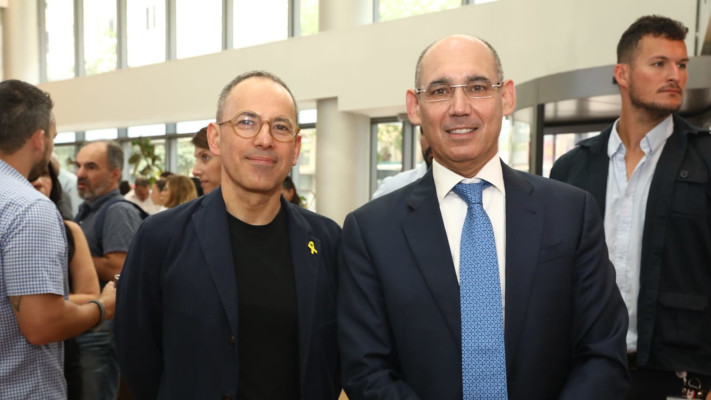 מומו מהדב, אמיר ירון