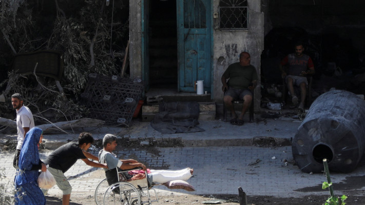 מחנה הפליטים נוסיראת לאחר תקיפות חיל האוויר, מבצע ארנון