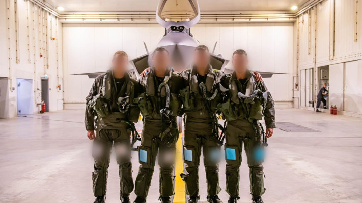 תיעוד אנשי חיל האוויר, טרום התקיפה בתימן