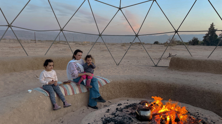 סודות המדבר נחשפים: מלון מטיילים מדברי לוטן פותח שער להרפתקאות הערבה