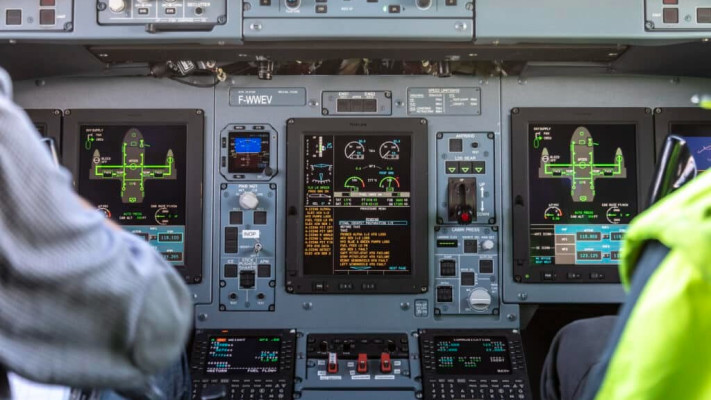 המטוס החיפאי