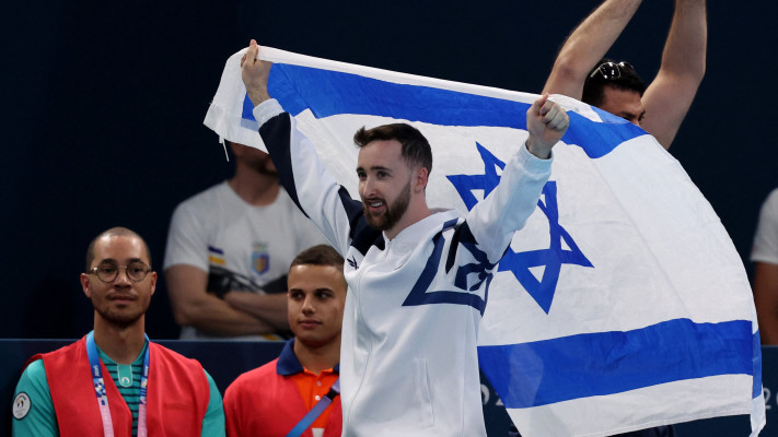 ארטיום דולגופיאט (צילום: REUTERS/Mike Blake)