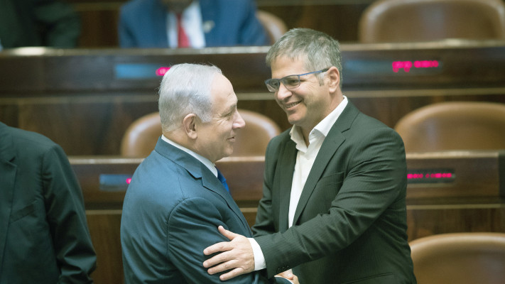 יואב קיש ובנימין נתניהו (צילום: יונתן זינדל, פלאש 90)