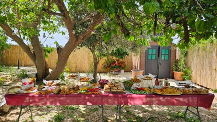 שולחן שוק בטבע של חברת chef4u