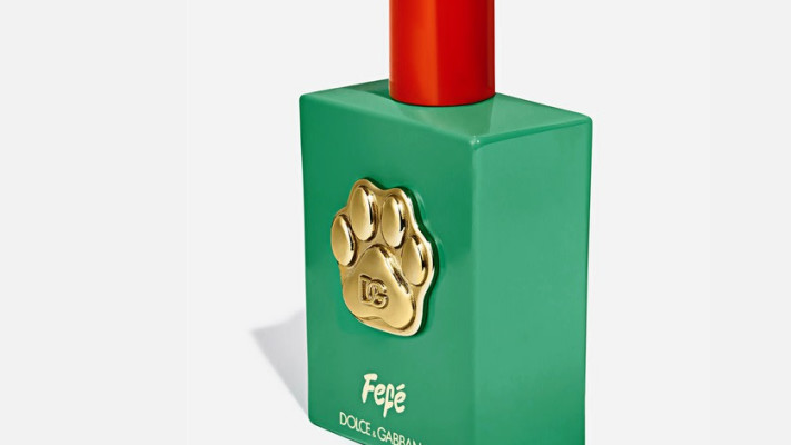 הבושם החדש. כלבים חסרי בלוטות זיעה (צילום: Dolce & Gabbana)