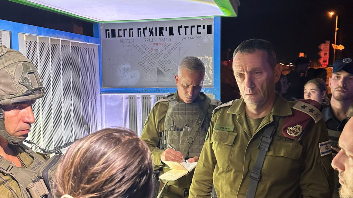 הרצי הלוי בזירת הפיגוע בבקעת הירדן (צילום: דובר צה''ל)