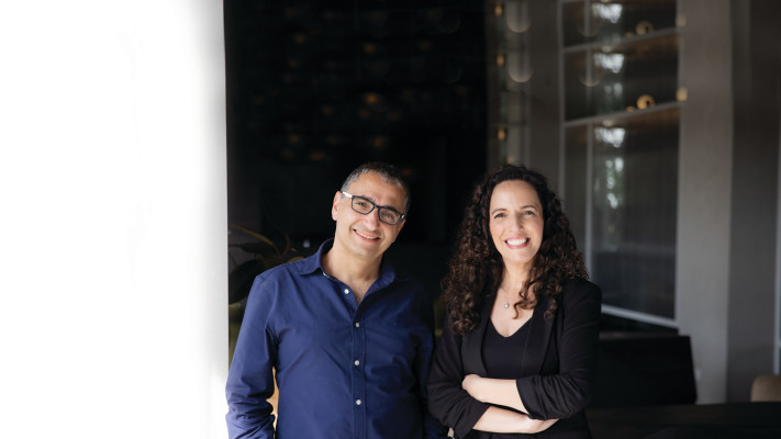 מימין - שלומית ארז ערמון אלעד בנבגי