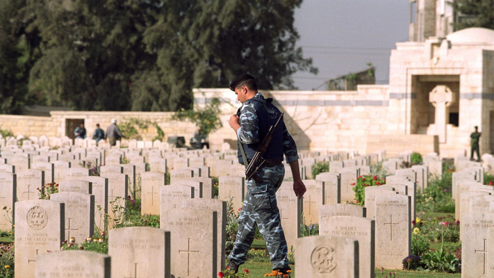 בית הקברות הצבאי הבריטי בעזה (צילום:  FAYEZ NURELDINE/AFP via Getty Image)