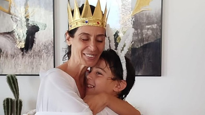לוני ובנה (צילום: giveback)