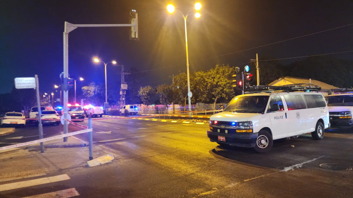 La scène de l'explosion à Tel Aviv (photo : porte-parole de la police)