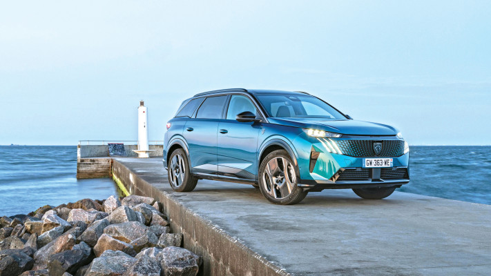 פיג'ו 5008, עיצוב חדש לחלוטין