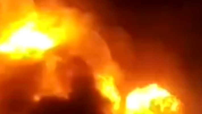 פיצוץ מיכלי דלק בגבול איראן-עיראק 