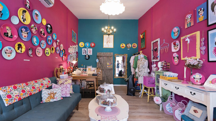 הגלריה של מלכת הצבעים יערית בוקונט