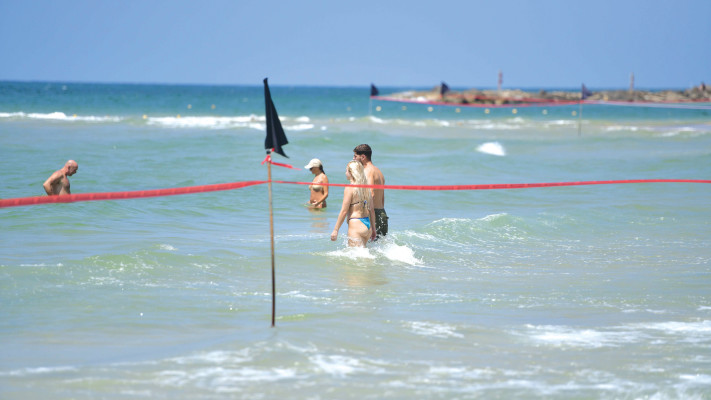 חוף אסור לרחצה התראה חיזבאללה כוננות
