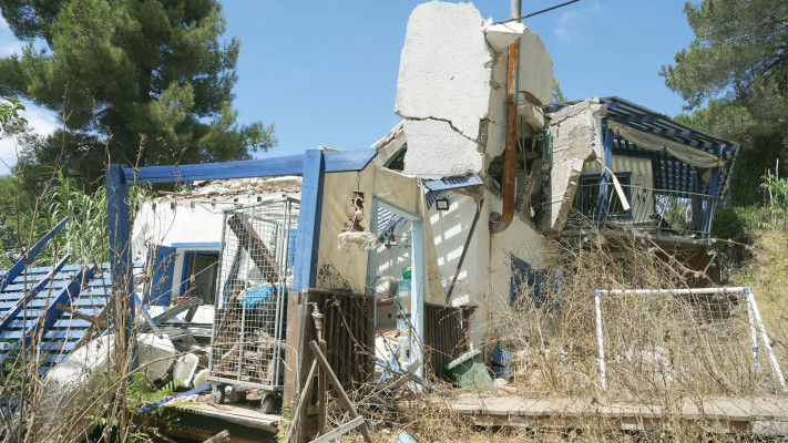 קיבוץ מנרה חרבות ברזל (צילום: אייל מרגולין פלאש 90)