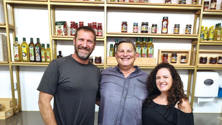 אלין, יאיר וברק