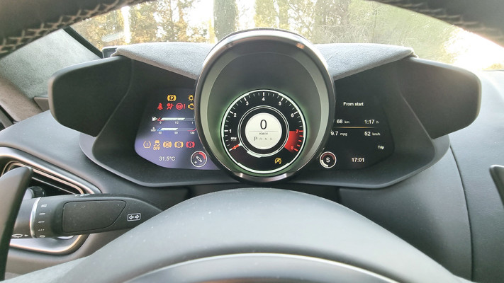 אסטון מרטין ואנטאג' F1 (צילום: אודי עציון)