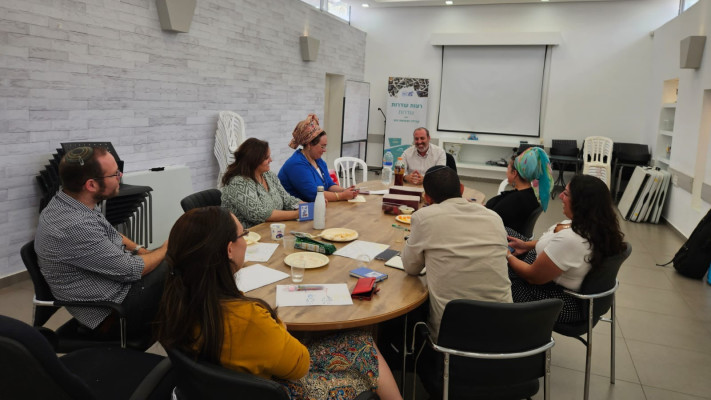 סקירה בשדרות (צילום: יח''צ)