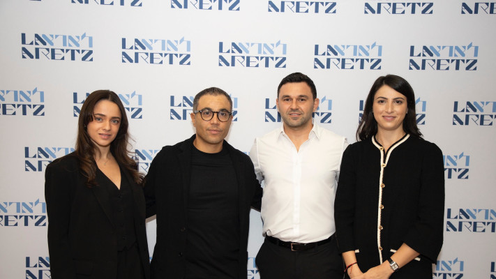 שלי ומייק פיטמן, אביטל פרדו, דניאל לוי (צילום: ג׳סטין רודי)