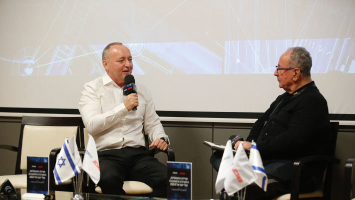 ''הרוח הישראלית חזקה יותר מכל אתגר'', יוסי אבו בשיחה עם יהודה שרוני בוועידה של ''מעריב''