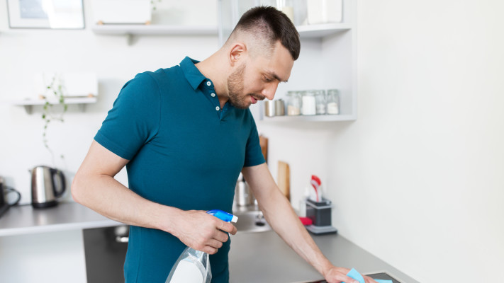 ניקיונות, אילוסטרציה