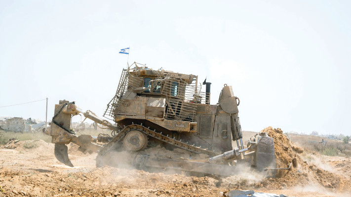דחפור D9 צהלי (צילום: דובר צה''ל)