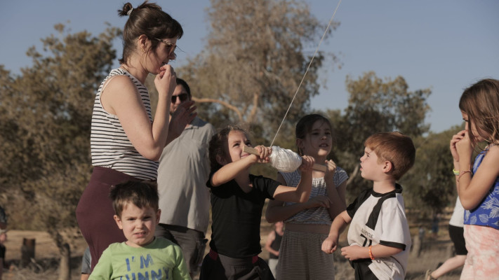 עפיפוניאדה קהילות בארי וחצרים (צילום: דוברות קיבוץ בארי)