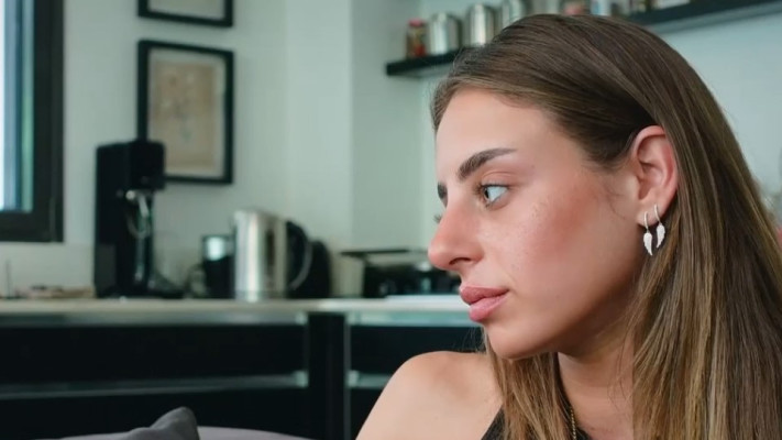 מיה שם (צילום: צילום מסך HOT)