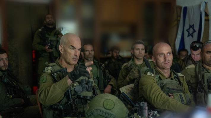 \'\'התובע לא עדכן את הפיקוד\'\'. מפקד פיקוד צפון, אורי גורדין בהערכת מצב (צילום: דובר צה''ל)