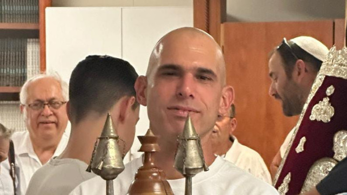 ערב שמחת תורה תשפ''ה בבארי (צילום: דוברות בארי)
