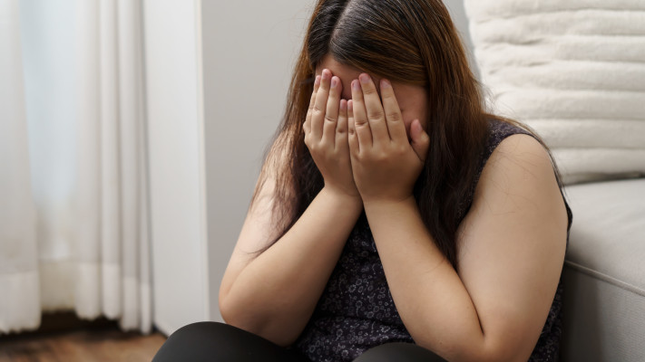 גילתה שבן הזוג בגד בה עם אמא שלה, אילוסטרציה