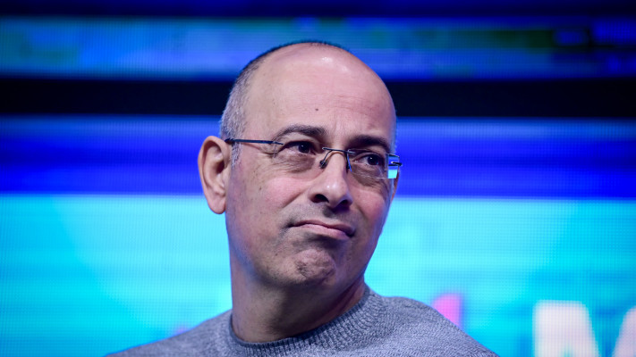 עיקשים כפרד. ירון זליכה