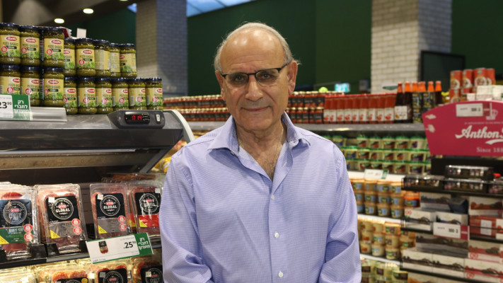 חגי שלום בעלי רשת טיב טעם (צילום: אסף לב)