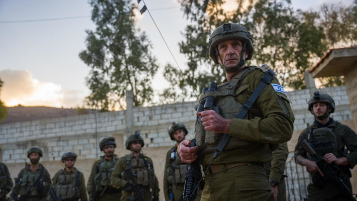 הרמטכ''ל הלוי במהלך סיור בשטח והערכת מצב בדרום לבנון (צילום: דובר צה''ל)