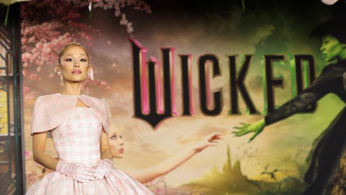 אריאנה גרנדה בכורה של הסרט Wicked (צילום: רויטרס)
